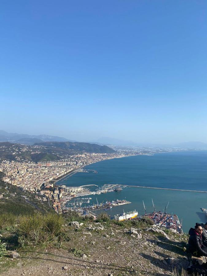 Salerno Centraal Apartment ภายนอก รูปภาพ