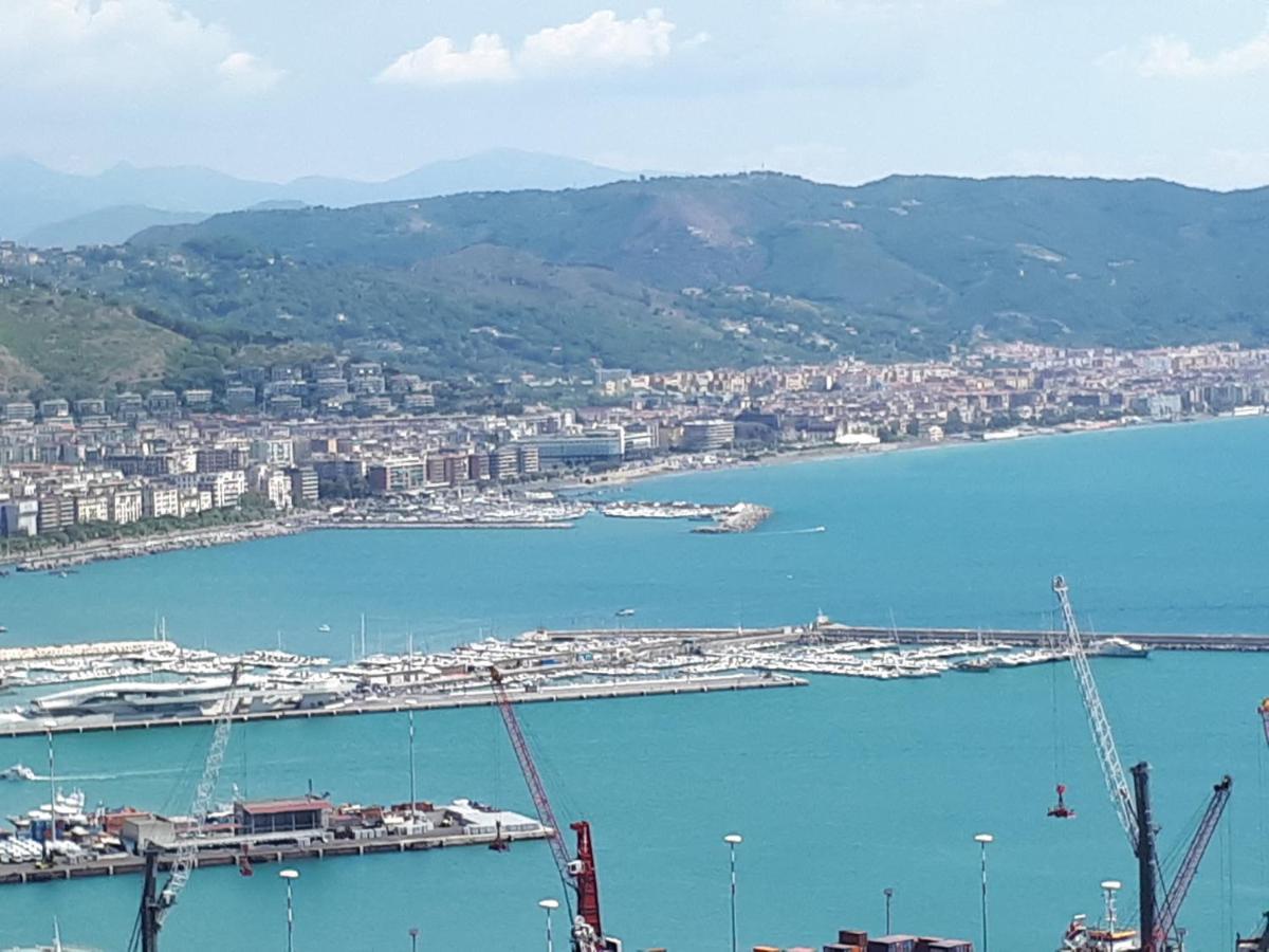 Salerno Centraal Apartment ภายนอก รูปภาพ