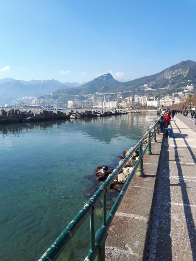 Salerno Centraal Apartment ภายนอก รูปภาพ