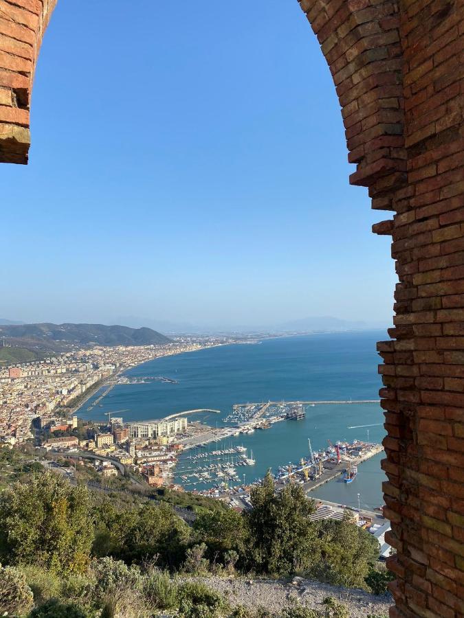 Salerno Centraal Apartment ภายนอก รูปภาพ