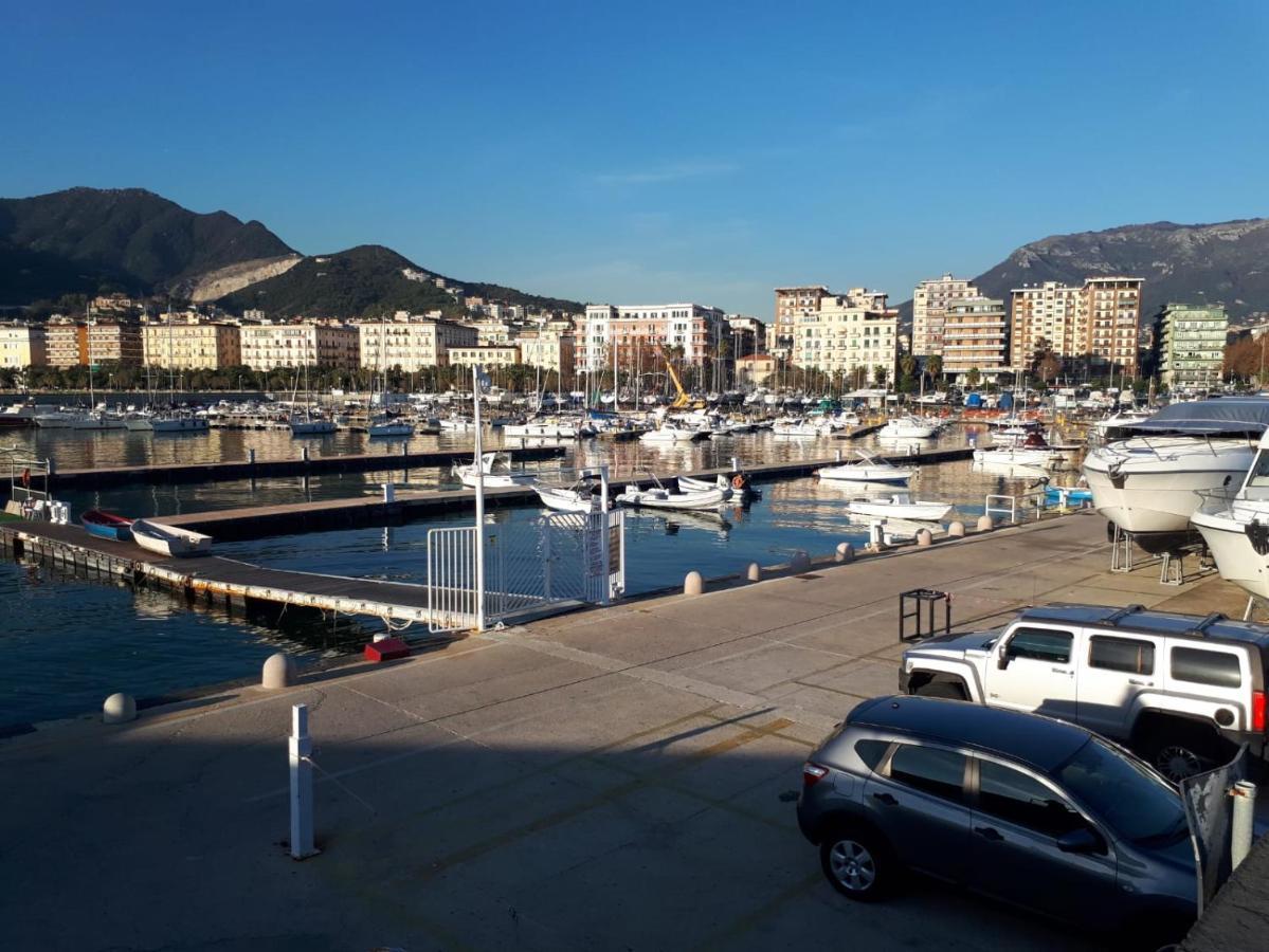 Salerno Centraal Apartment ภายนอก รูปภาพ