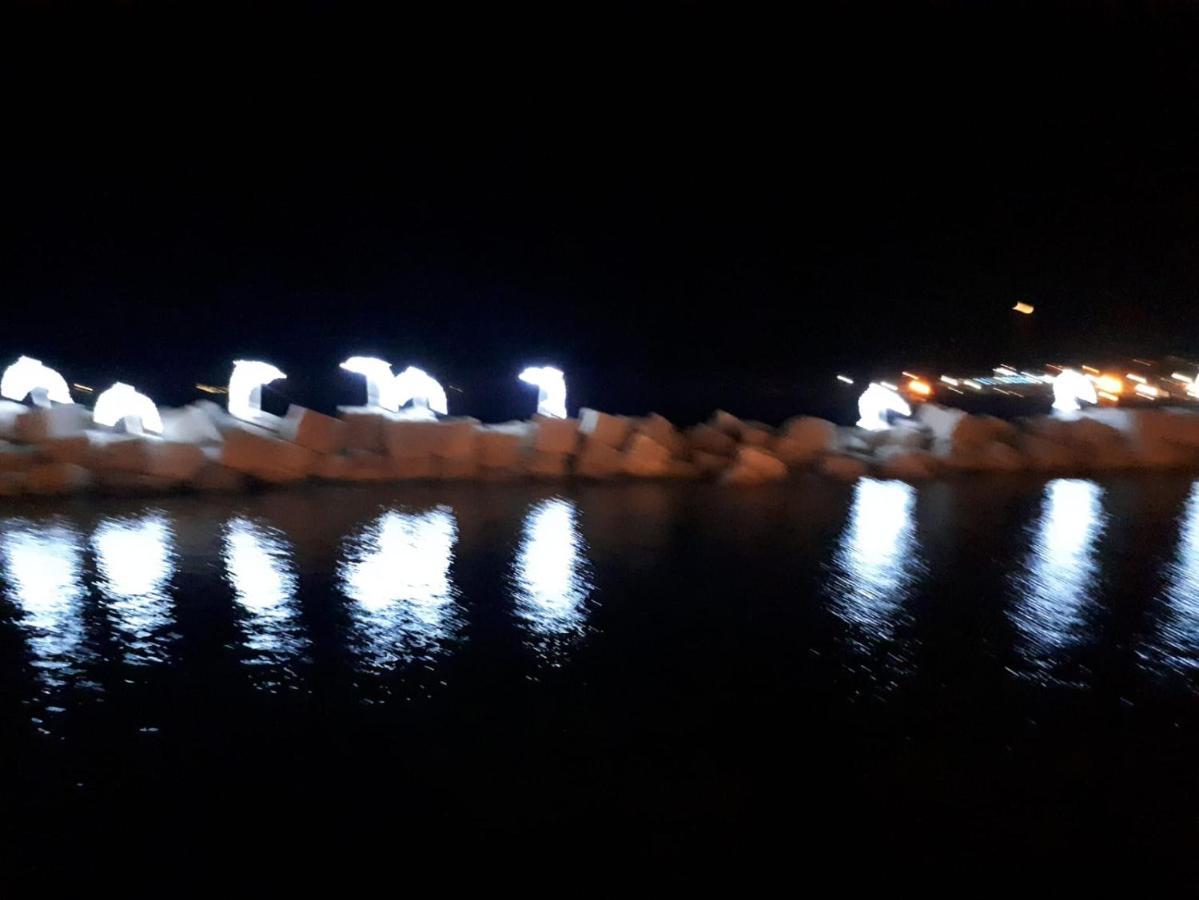 Salerno Centraal Apartment ภายนอก รูปภาพ