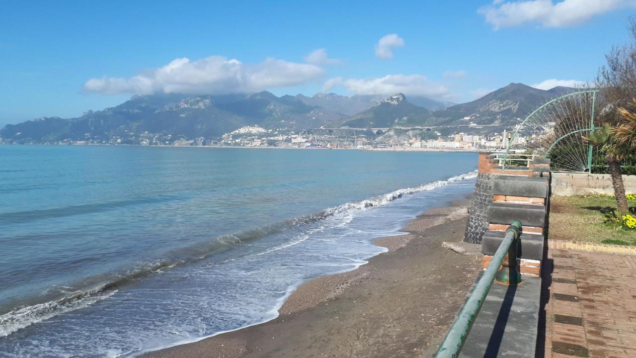 Salerno Centraal Apartment ภายนอก รูปภาพ