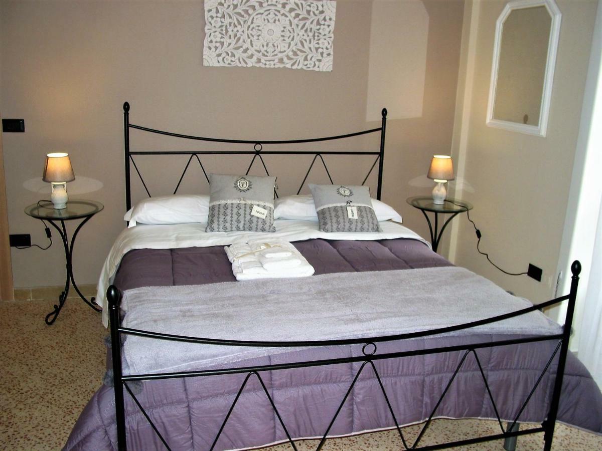 Salerno Centraal Apartment ภายนอก รูปภาพ